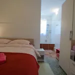 公寓 Flower 里耶卡
